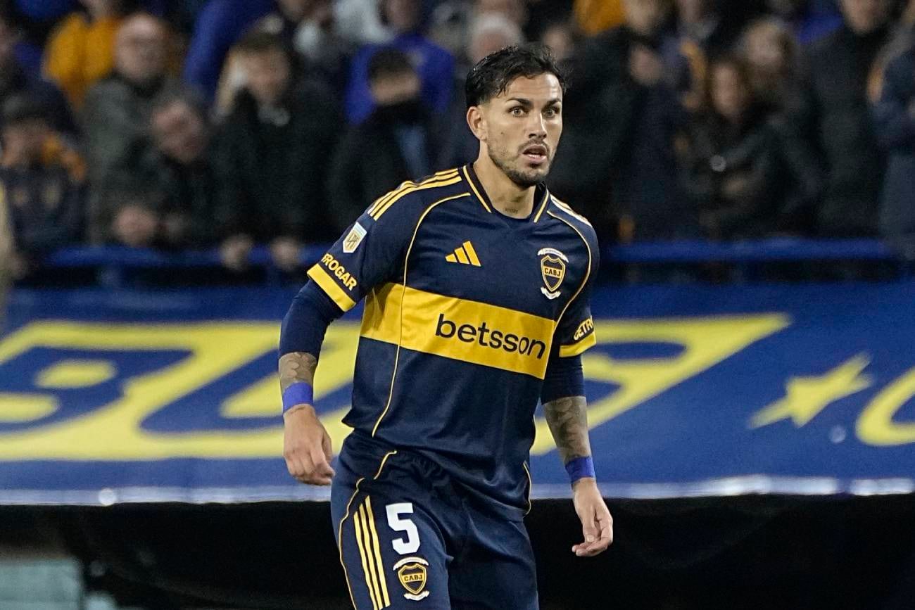 Paredes tuvo sus primeros minutos en Boca (Prensa)
