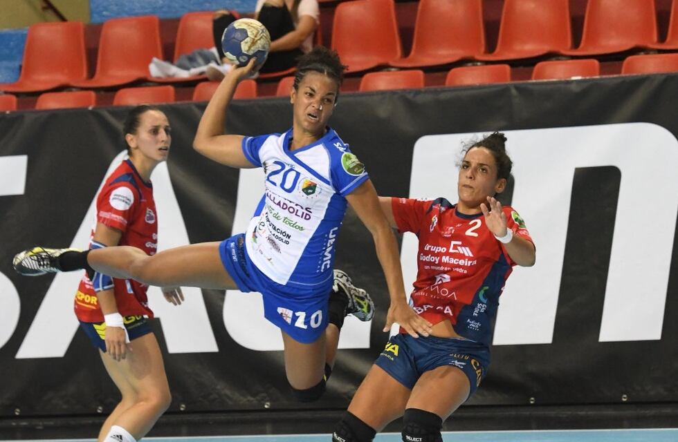 Balonmano: Joana Bolling se recupera de su lesión de rodilla en San Luis