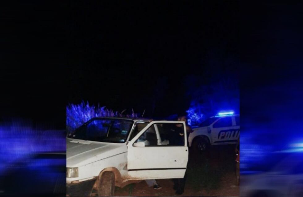 Robaron un auto, intentaron escapar y terminaron detenidos