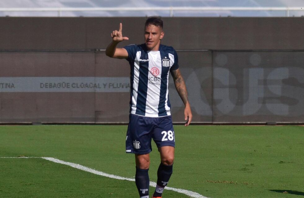Carlos Auzqui, entre los que concentran en Talleres para el duelo con Godoy Cruz