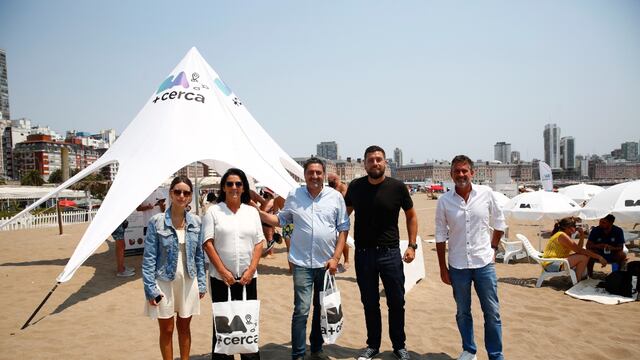 Se trata de una playa pública, equipada y gratuita gestionada por el gobierno de la Ciudad Autónoma de Buenos Aires.