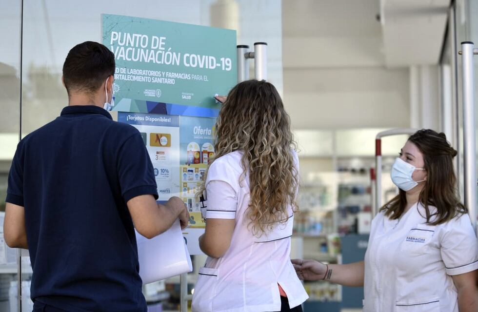 Covid en Córdoba: las farmacias de Río Cuarto no arrancaron con la vacunación
