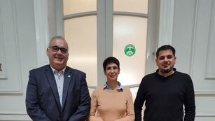Gabriel Corrado, Presidente del CCIRR, Andrea Ochat, candidata a convencional constituyente e Iván Acosta, gerente del CCIRR
