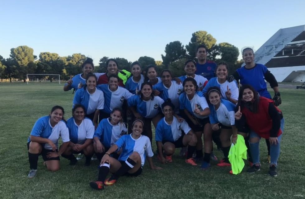 Fútbol Femenino: segundo triunfo consecutivo de Base Naval en la Liga del Sur
