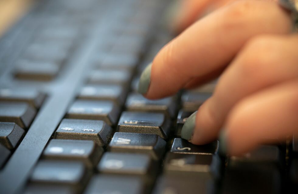 Estafan a jubilados en La Falda con una falsa llamada del Banco Nación