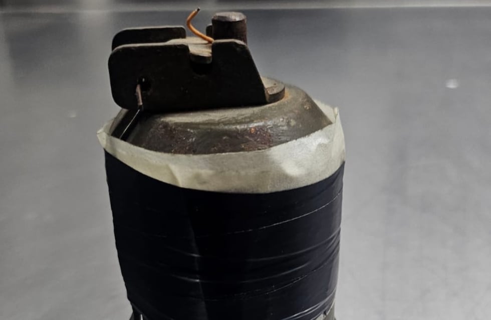 Con una granada: aterrorizó a sus vecinos en Córdoba y terminó detenido