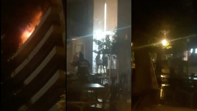 Policías trabajaron para rescatar y evacuar a los inquilinos del edificio que se incendió frente al Patio Olmos.