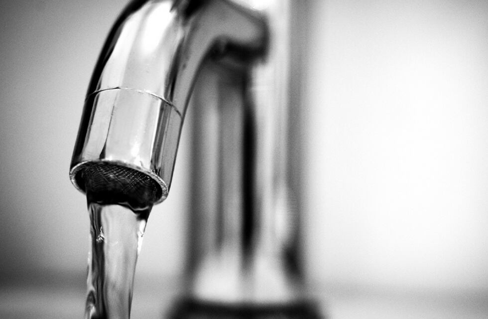 Más aumentos de tarifas en Córdoba: autorizaron una nueva suba del agua