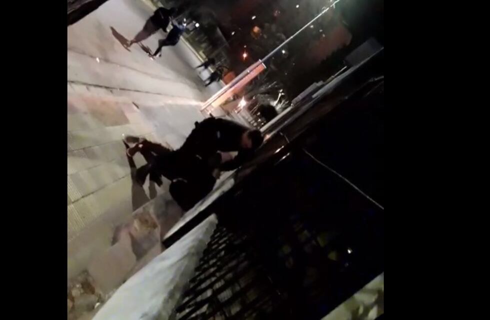 Violencia policial: denunciaron a los policías que golpearon a un repartidor