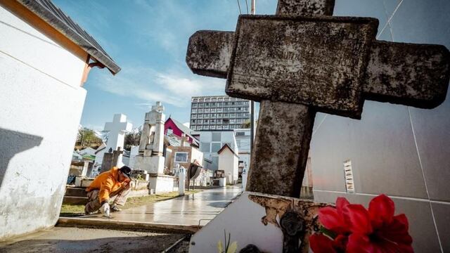 La municipalidad realiza trabajos de puesta en valor en el edificio del Cementerio Antiguos Pobladores