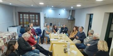 El Movimiento Vecinal Renovación se reunió con la Sociedad de Fomento de Orense