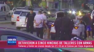Hinchas de Talleres fueron detenidos en Rosario, en la previa del duelo ante Colón, por Copa Argentina. La policía secuestró dinero y un arma. (Captura de pantalla)