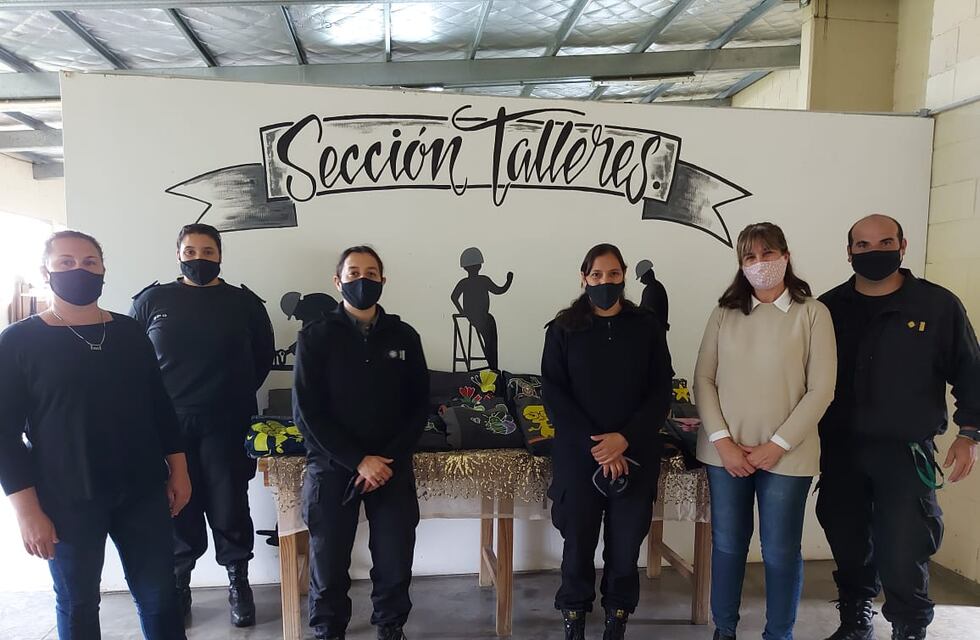 Internas de la Unidad 52 donaron mantas para el Hospital Pintos