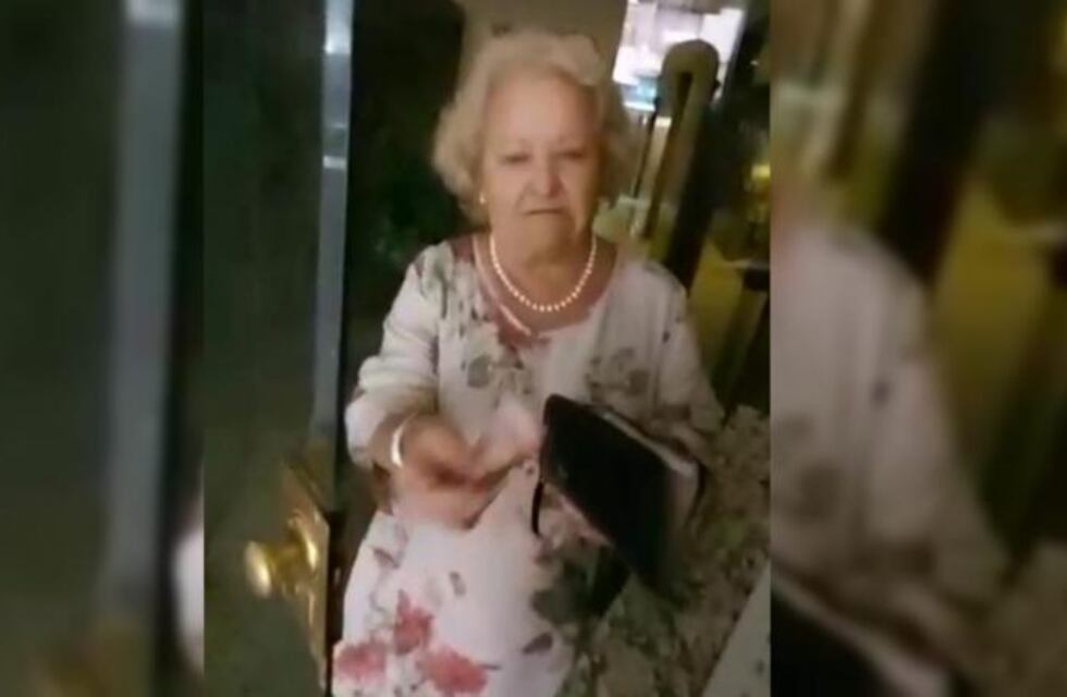 Córdoba en positivo: le devolvió la billetera con varios miles de pesos y filmó su emoción
