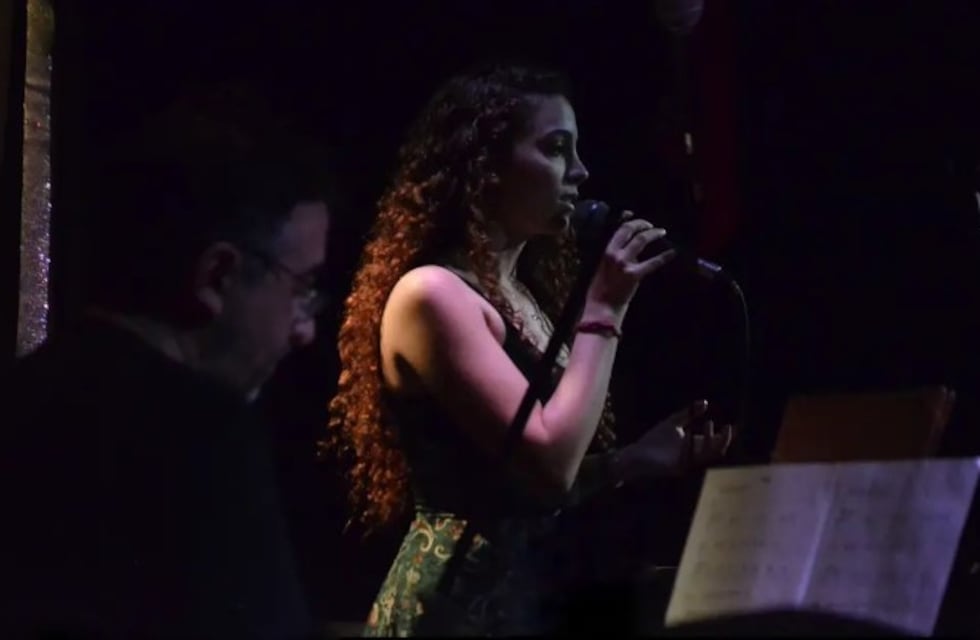 Sol Malcoff presentará en Gonzales Chaves “Entre dos mundos”