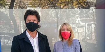 Santiago Gazpoz y Analía Marzioni encabezan la comisión directiva del PS en Rafaela