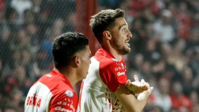 Nicolás Mazzola y Santiago Rodríguez, la dupla que reapareció en escena en Instituto (Prensa Instituto).