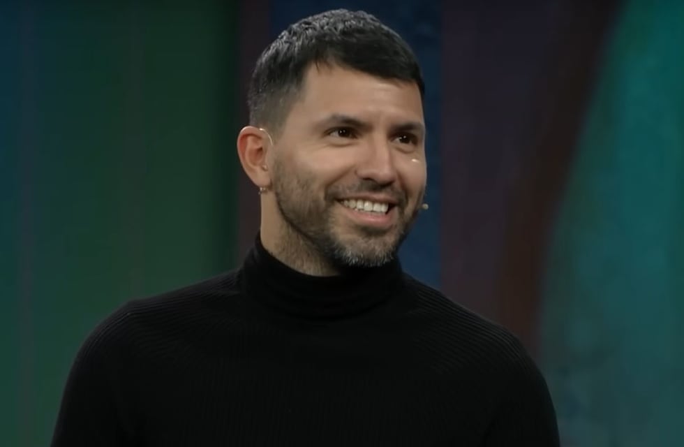 El Kun Agüero reveló cuál es el perfume que usa para volver loca a su novia Sofía Calzetti