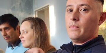 Dos policías de Cabalango, reconocidos como héroes tras salvar la vida de una beba