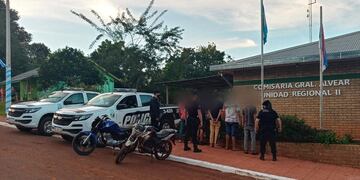 Robo de motocicletas terminó con cinco detenidos. Policía de Misiones
