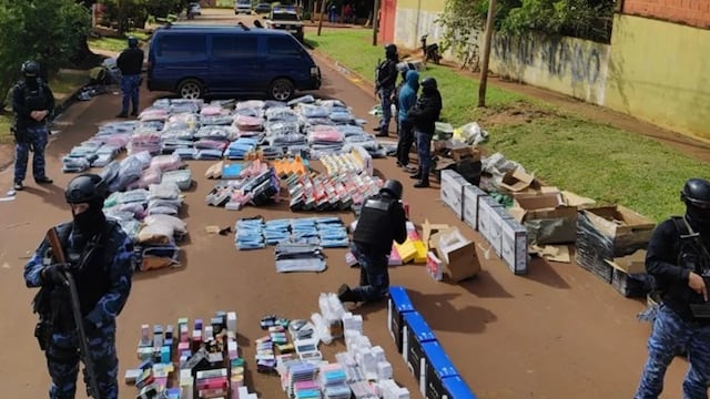 Golpe al contrabando en Puerto Iguazú: secuestran mercadería ilegal valuada en 40 millones de pesos.