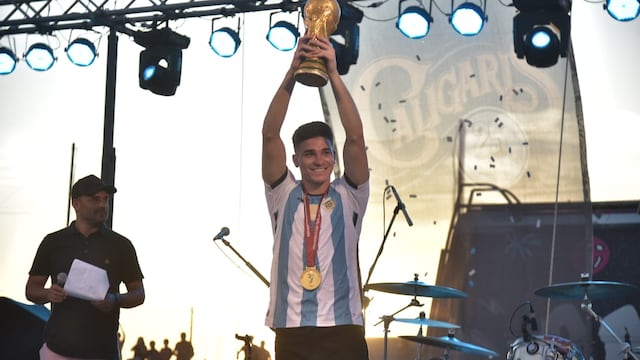 Julián Álvarez, golazo en su cotización. El delantero de Calchín la rompió en el Mundial (La Voz).