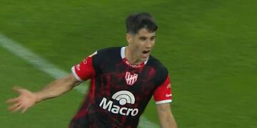 Gregorio Rodríguez, a los 38 minutos de la primera etapa, marcó el 1-0 de Instituto ante Central Córdoba (Captura de pantalla).