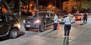 La Secretaría de Control y Convivencia de Rosario realizó operativos de control en Navidad para garantizar el cumplimiento de la normativa sanitaria. (@scycros)