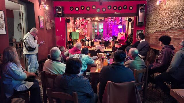 Pato Ramón presentó su libro en La Casona Arroyito