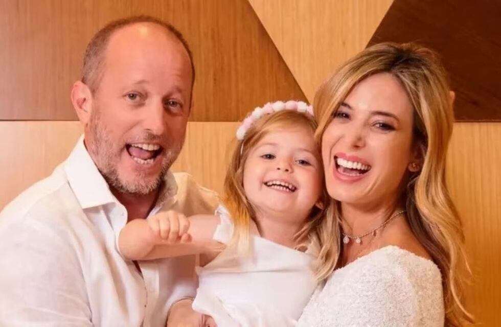 Revelaron la cifra millonaria que Martín Insaurralde le paga a Jesica Cirio por la cuota alimentaria de su hija