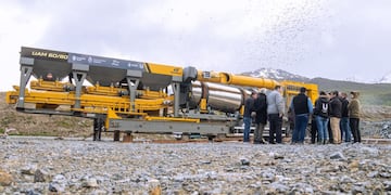 Ushuaia: construyen la platea para la instalación de la planta de asfalto municipal