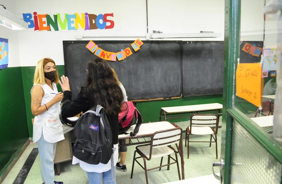 El descontento de los gremios docentes ante casos positivos de coronavirus y la discusión paritaria