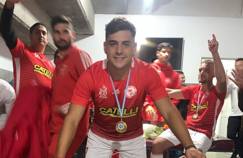 Lambert de Monte Maíz con Pedro Sabino se clasificaron para los Cuartos de la Liga Regional