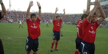 La tarde mágica en que el "Kun" Agüero fue figura en Alta Córdoba, ante Instituto, en 2006. La rompió y se fue ovacionado. (Archivo / La Voz).