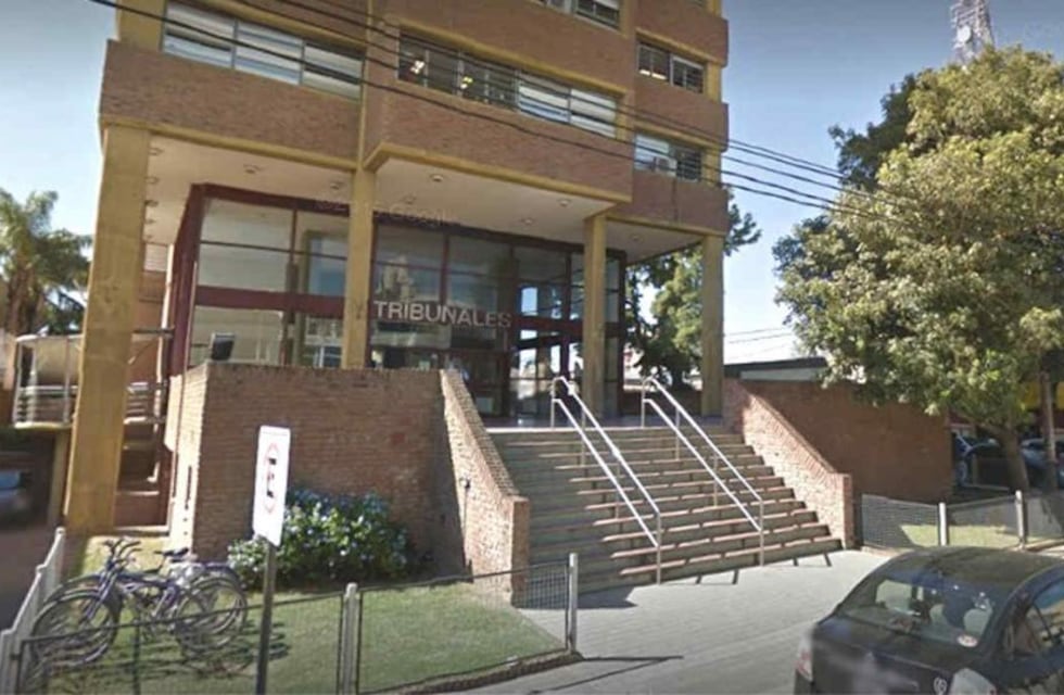 Emoción en Córdoba: la Justicia convalidó la adopción de una mujer de 25 años