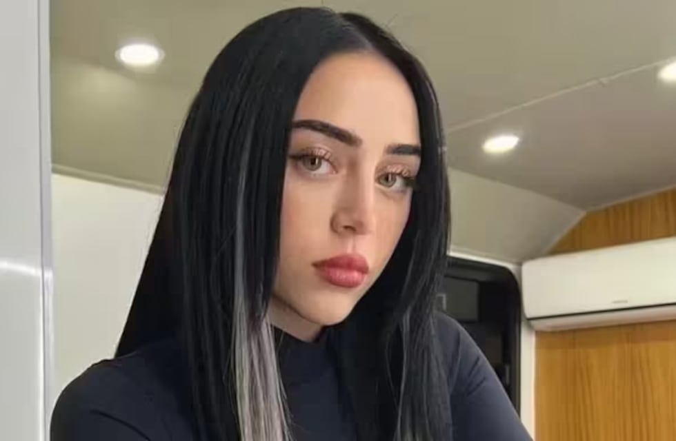 El destape ultra hot de Nicki Nicole en Medellín que dejó sus tatuajes a la vista