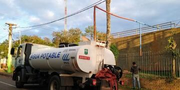 Crisis de agua en Puerto Iguazú: la inestabilidad del río complica el abastecimiento.