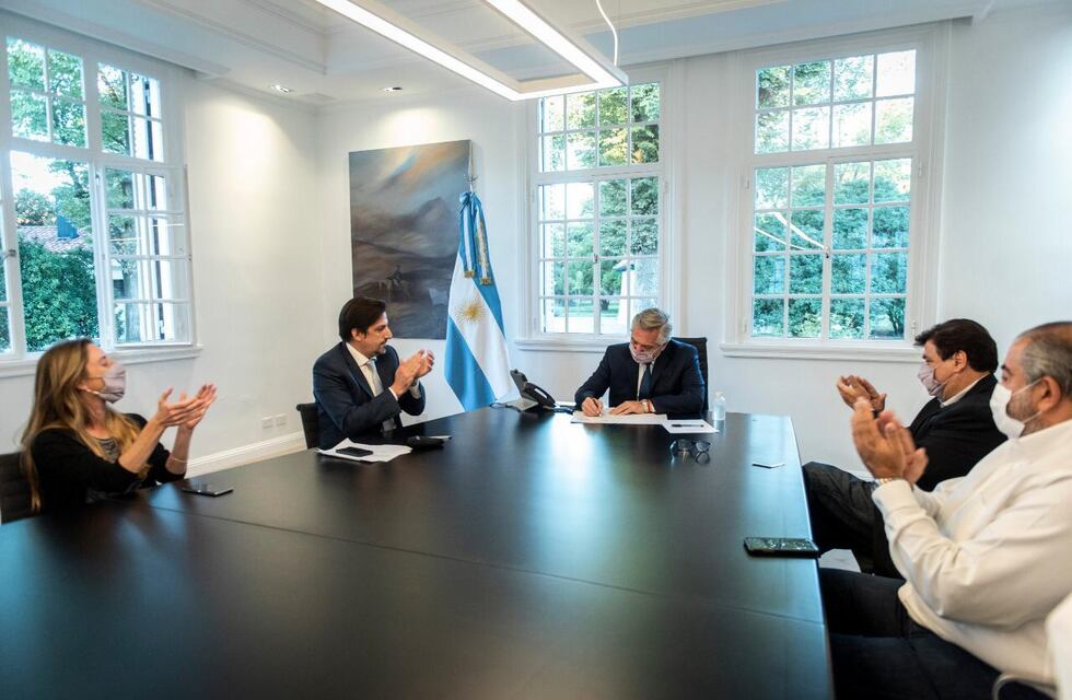 Paritarias: el Gobierno y los docentes acordaron un aumento escalonado del 34,55%