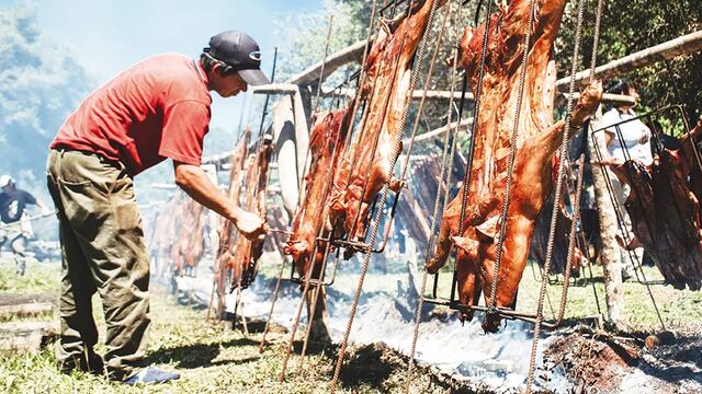 La 7ª edición de la Fiesta del Lechón se realizó con éxito en Bonpland.
