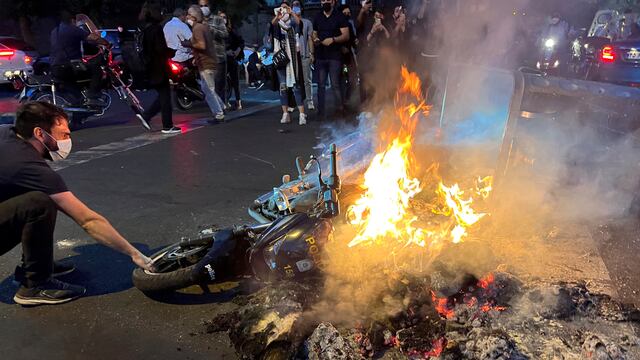 Siguen las protestas en Irán.