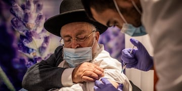 Vacunación en Israel. (Archivo / AP)