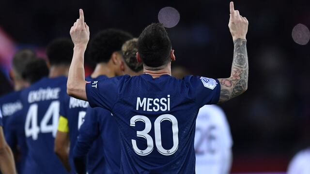 Lionel Messi metió un golazo de tiro libre en la victoria del PSG. Foto: @PSG_Inside