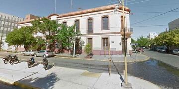 SAN FRANCISCO. La sede de la Departamental San Justo (Captura Google Street View).