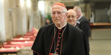 Murió Estanislao Karlic, cardenal cordobés.