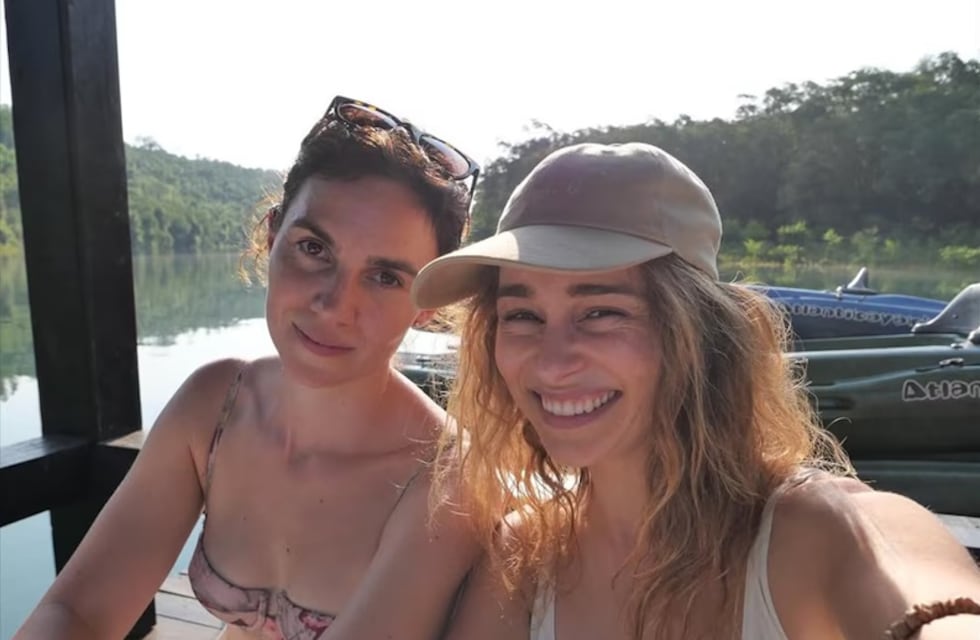 La actriz Emilia Clarke visitó las Cataratas del Iguazú
