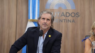 El libertario Bertie Benegas Lynch fue reelecto en la Comisión de Presupuesto y Hacienda (Foto: HCDN)