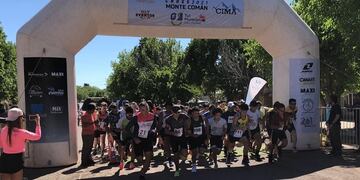 Denis Álvarez y Juliana Jofré ganaron el duatlón de Monte Comán, Mendoza.