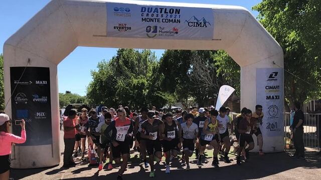 Denis Álvarez y Juliana Jofré ganaron el duatlón de Monte Comán, Mendoza.
