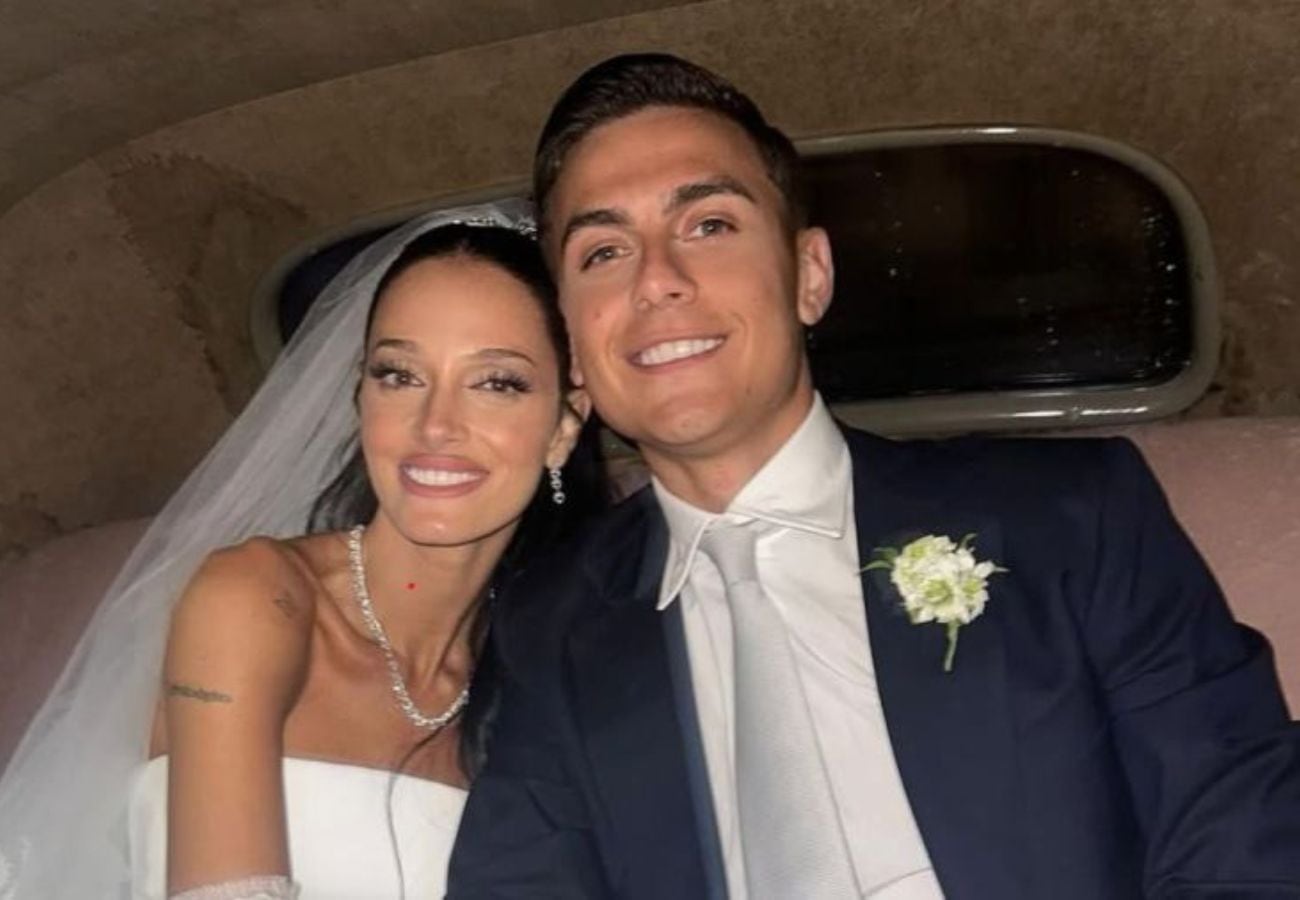 El impresionante regalo de Oriana Sabatini a Paulo Dybala por su primer aniversario de casados: “207 razones...”