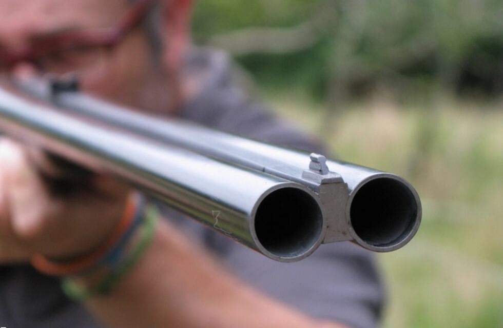 Atacaron a escopetazos a dos jovenes a la salida de un boliche en Ciudad